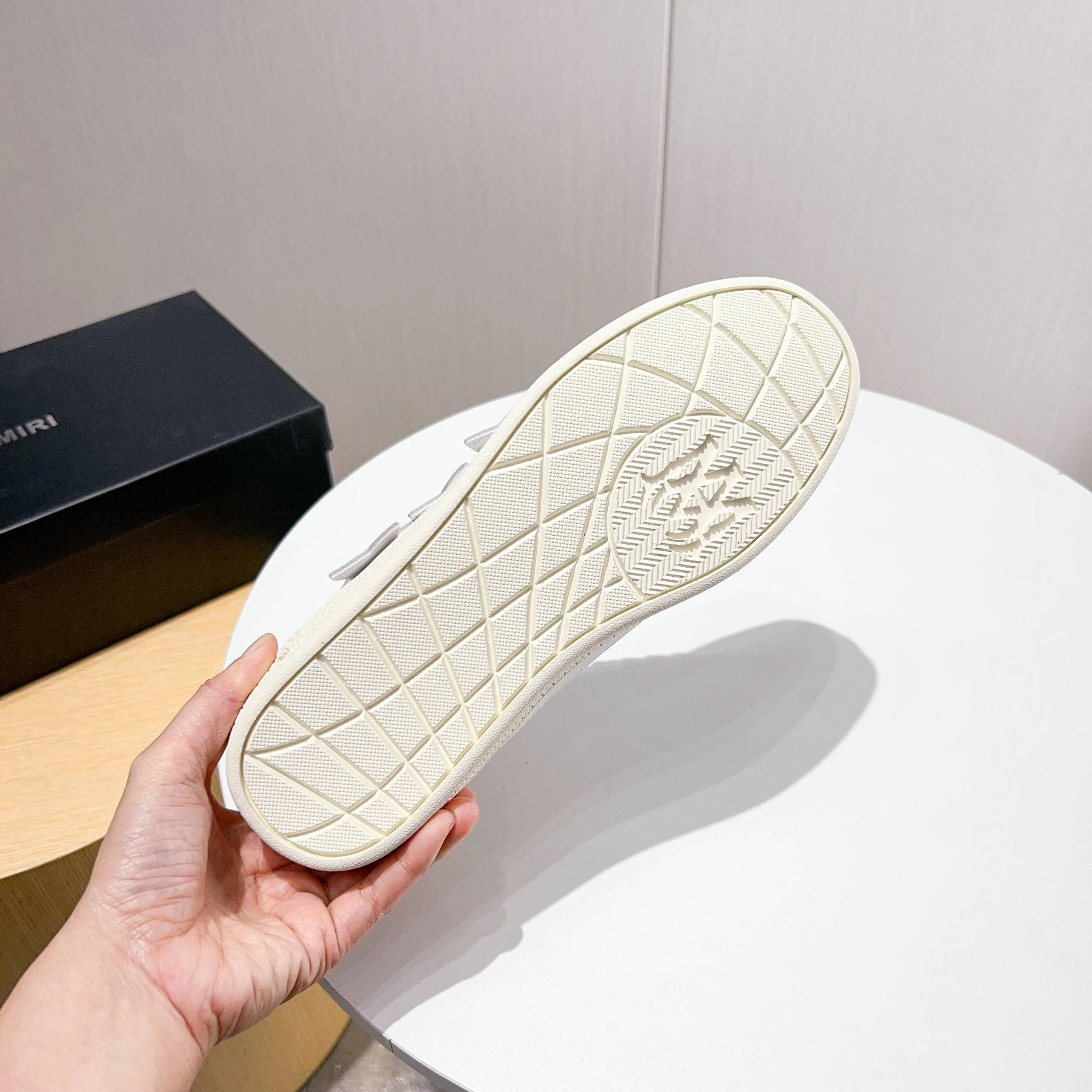 Men's shoes 💰420 [New style] 🌲🌲Balmain - New Amiri trendy shoes, low-top casual sports shoes, the same style as celebrities, made of selected pebbled cowhide and frosted cowhide, original outsole, comfortable on the feet, high-end workmanship, welcome to buy. Size: 39-45 (46 customized)